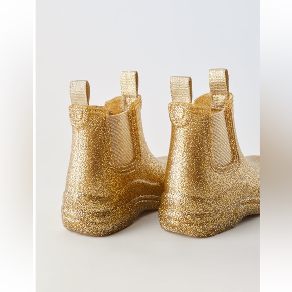 NWT Zara Size 6.5 toddler gold glitter rainboots - Picture 4 of 5